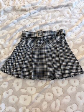 Forever 21 Plaid Pleated Mini Skirt with Belt - Blue/White SzXS D15